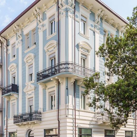 VI Suites Viareggio Exteriör bild