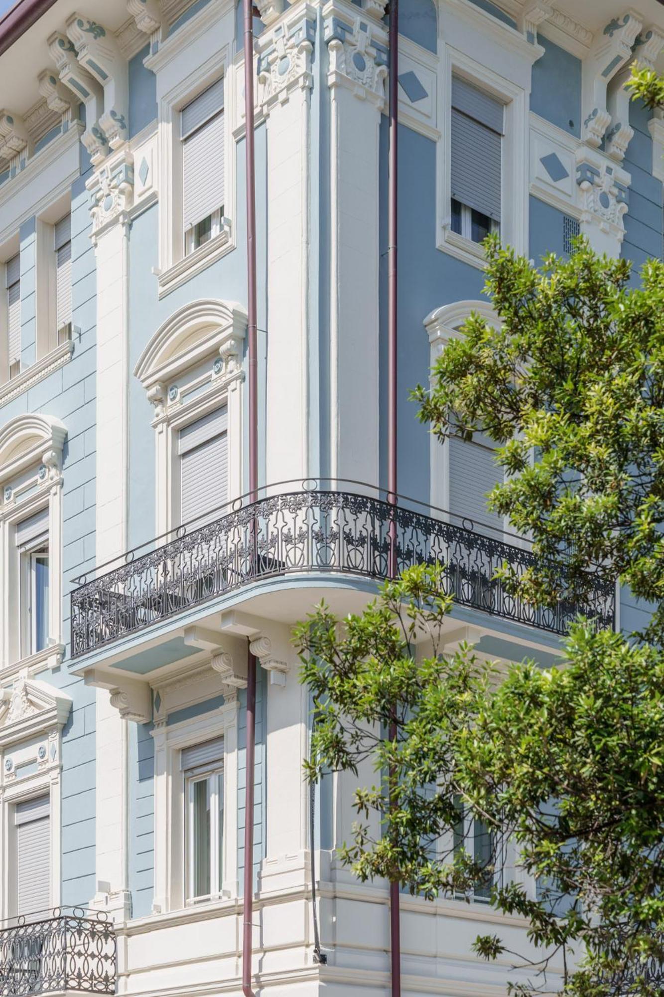 VI Suites Viareggio Exteriör bild