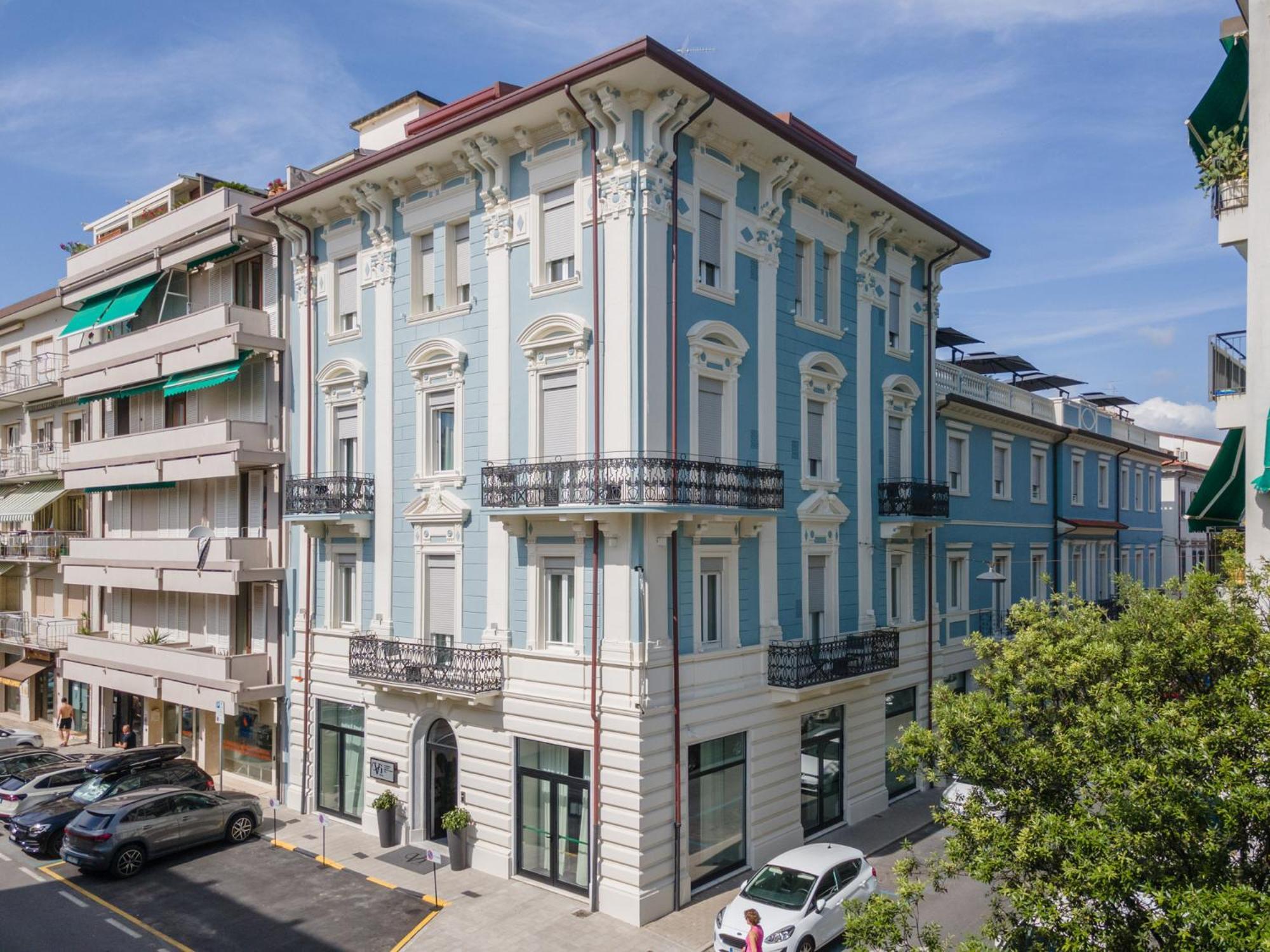 VI Suites Viareggio Exteriör bild