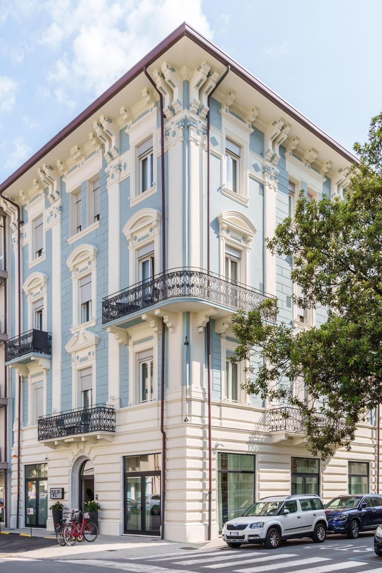 VI Suites Viareggio Exteriör bild